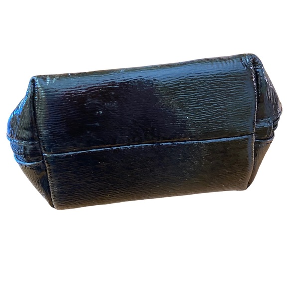 Kate Spade makeup  Bag. - Picture 2 of 4